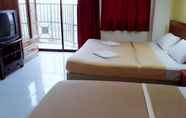 Others 4 Lumut Guesthouse Apartment Hotel