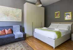 Others 4 JOIVY Vibrant Studio Near Train Station