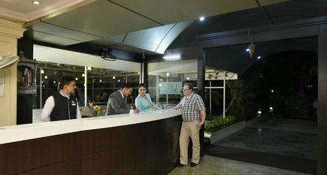 อื่นๆ 2 Uks Resort