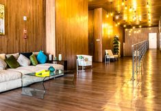 Others 2 Lush Apartment Ocean View