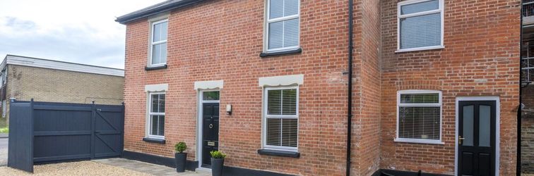 Lain-lain Blackfriars Cottage