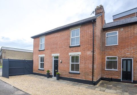 Lain-lain Blackfriars Cottage