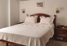 Others 2 Monza House Otel