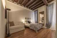 Others Fori Imperiali Elegant Apartment