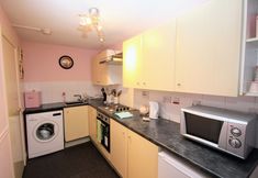 Others 5 Silver Lining - St Patrick Sq Apartment