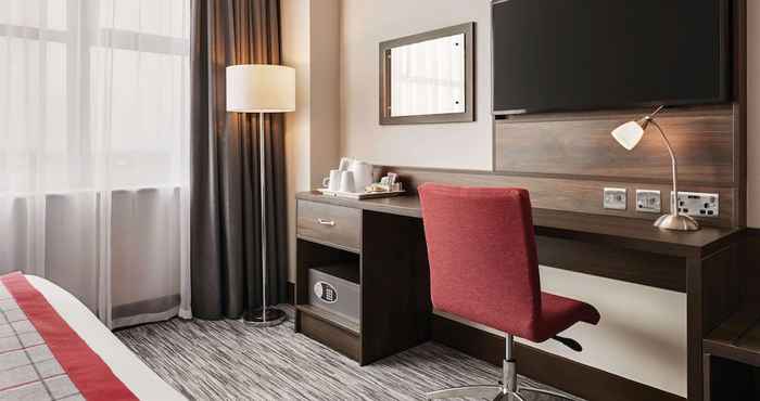 Lainnya Ramada by Wyndham Leeds East