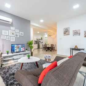 Primary image 1 Comfort & Cozy Family Suite, Forbidden Vla, Wedding & Event Space Hotels