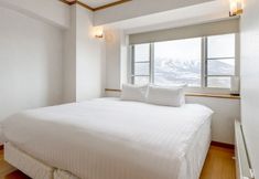 Others 6 Mountainside Palace