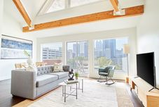 Others Sonder Baltimore Place