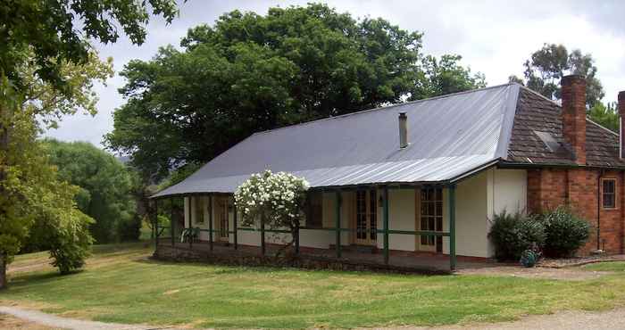 Others Colonial Inn Guest Rooms