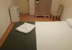 Others 7 Akdemir House