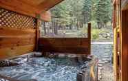 Others 6 Bear Meadows Lodge - Hot Tub - Tahoe Donner 6 Bedroom Home by Redawning