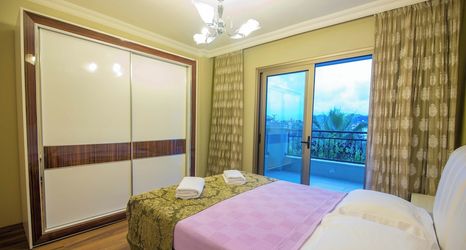 Others 2 Villa Mete 2