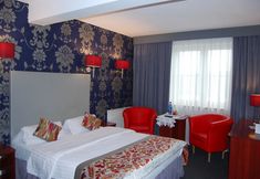 その他 6 Amigo Hotel