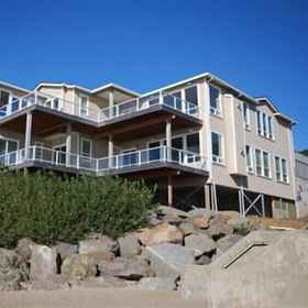 Primary image 1 애드미럴스 비치 리트리트, Whale Watching Center 호텔