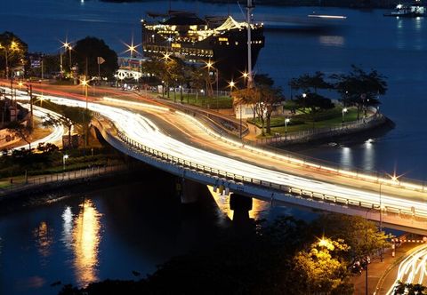 Others Dream House Apartment