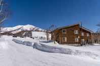 Khác Annupuri Mountain View Lodge