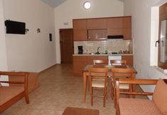 기타 7 Ravdoucha Beach Studios