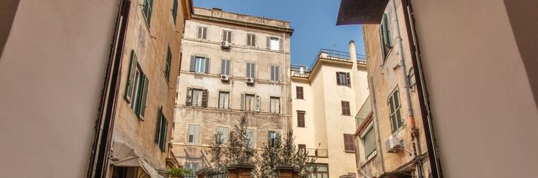 Lain-lain Suites by Chloe