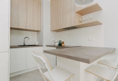 Others 4 ShortStayPoland Zdziechowskiego B72