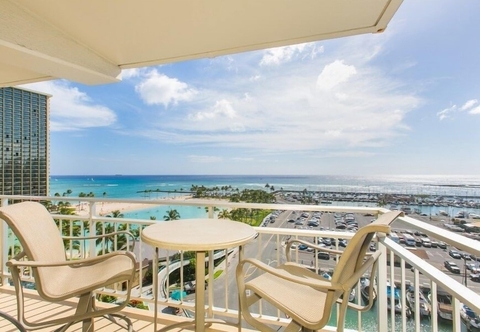 Others Ilikai Tower 943 Condo - Walk to the Beach, Shops & Restaurants! by Redawning