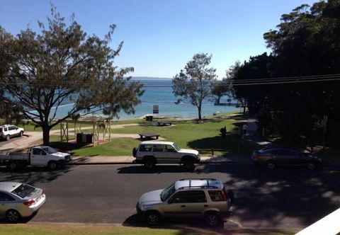 Others Beachpoint Unit 101