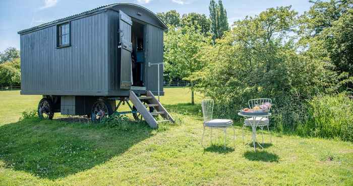 Others Abbey Shepherds Hut, Eye