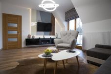 Others Apart-Center Sienkiewicza