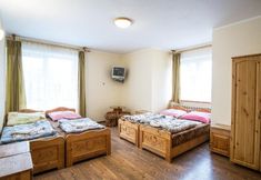 Others 3 Willa Sport