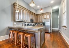 Others 7 Hosteeva 2BR Steps to St. Charles Ave