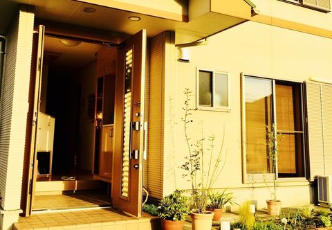 อื่นๆ Guest House Branchee