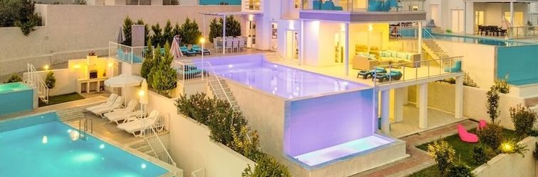 Others Residence Villa 4