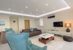 Others 7 Orka World F1 Apartment