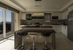 Others 6 White Elegance 2C