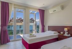 Khác 2 Royal Hills D3 Apartments