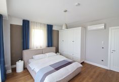 Others 2 Elia Apartments Side