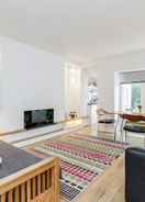 ภาพหลัก Modern Holland Park apartment