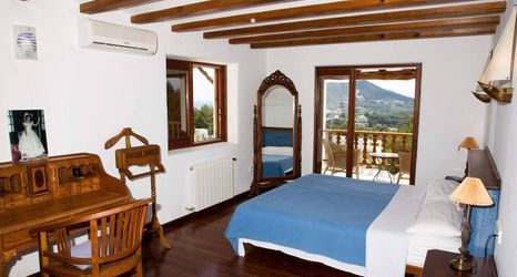 Others 2 Villa Maderus, op een Heuvel Midden in de Natuur