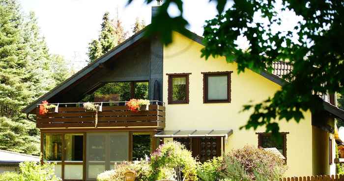 Lain-lain Ferienwohnung im Wald mit Kamin