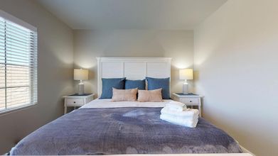 其他 4 Coastal 3 Bedroom Apts by Redawning