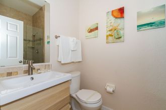 Lain-lain 4 4BR Davenport Pool Home by Watson-264GE