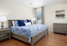 Others 5 Crystal Lake 2040