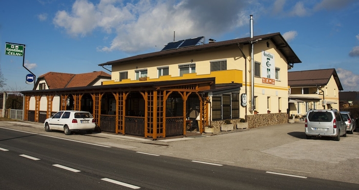 Khác Guesthouse Čelan