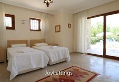 Lainnya 3 Villa AX07 by JoyLettings