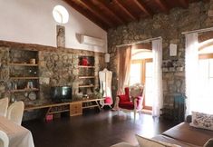 Others 7 Villa BLN1 by JoyLettings