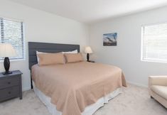 อื่นๆ 5 2077 Beachwood