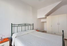 기타 5 Villetta Catia