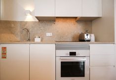 Others 7 JOIVY Elegant 2BR Apt nearby tram 28E stop - Portas Sol