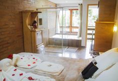 Others 3 Colline Verte