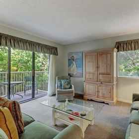 Primary image 1 2022 Beachwood, Nassau County Hotels